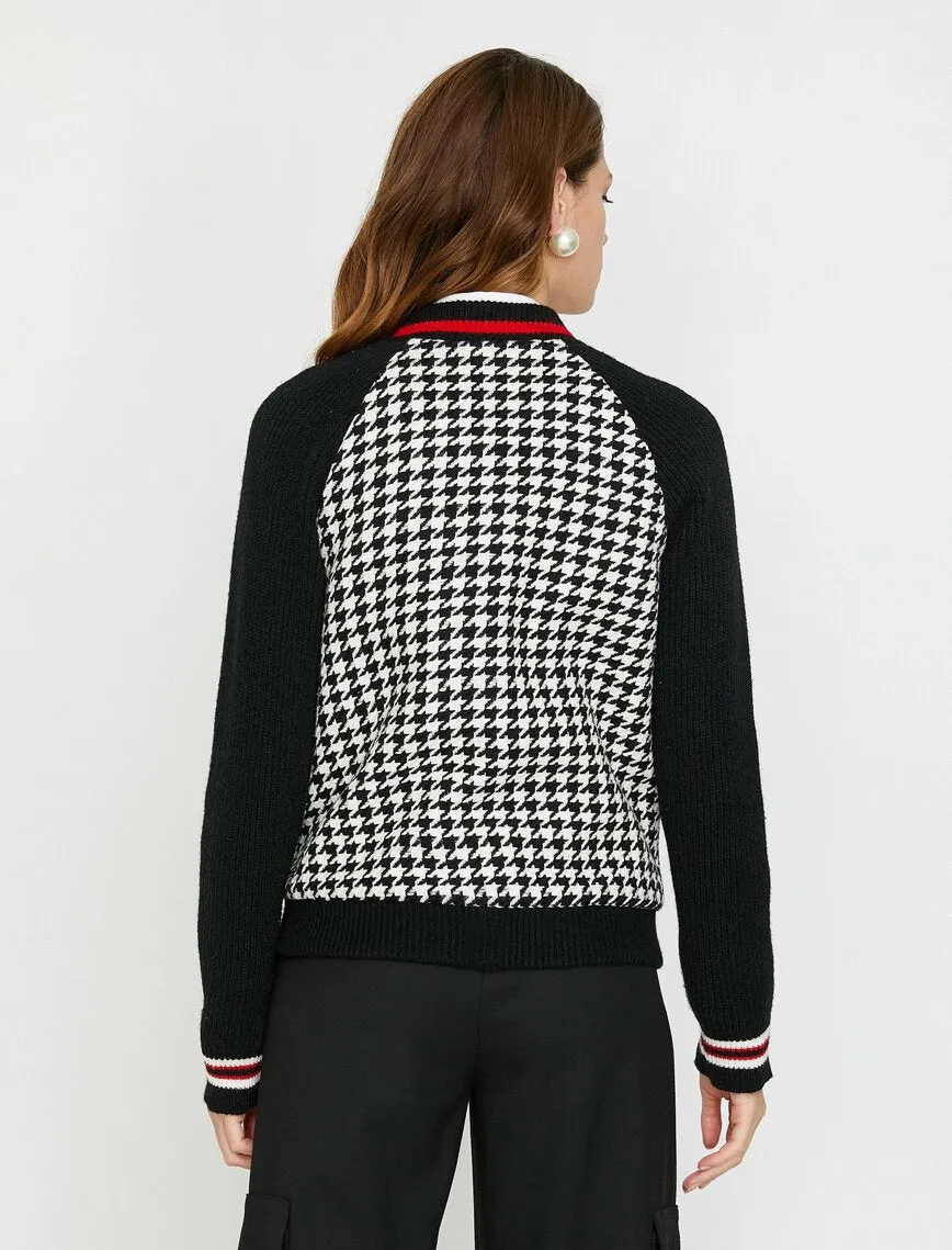 16530 Black Knitted Sleeve Patterned Bomber Jacket